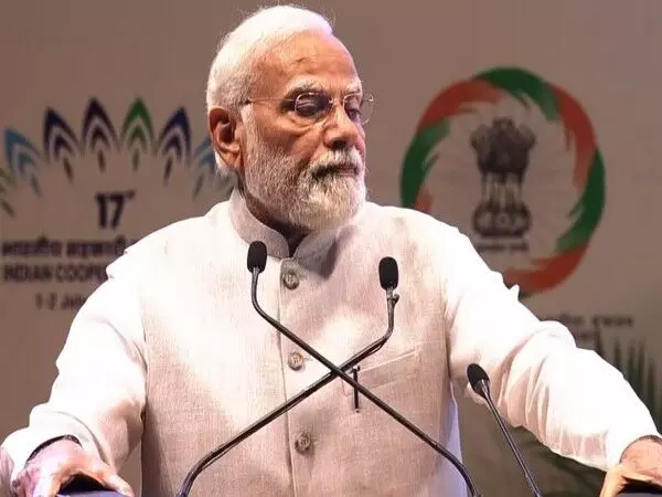 सहकारिता राजनीति के बजाय राष्ट्र नीति का वाहक बने: मोदी