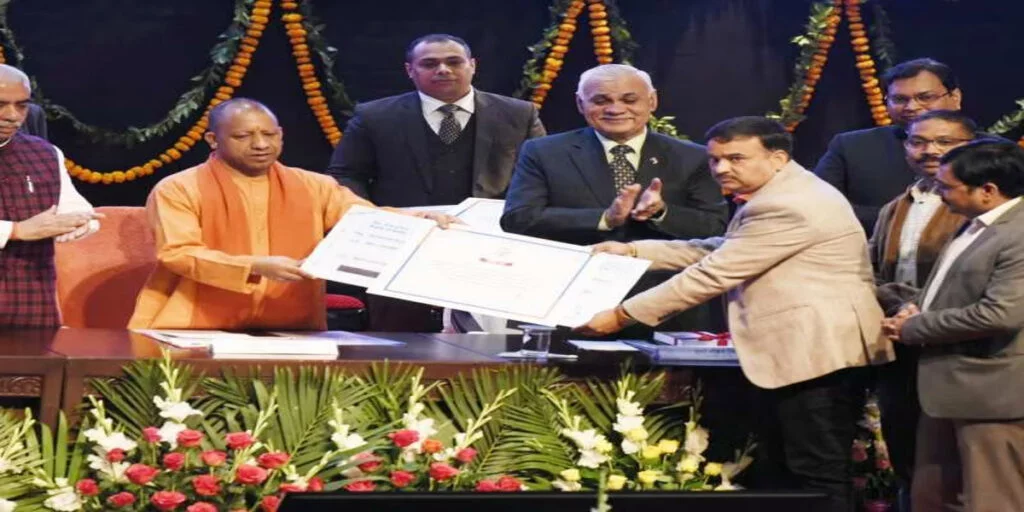 हर जिले के उत्पाद की होनी चाहिये ग्रेडिंग :  योगी