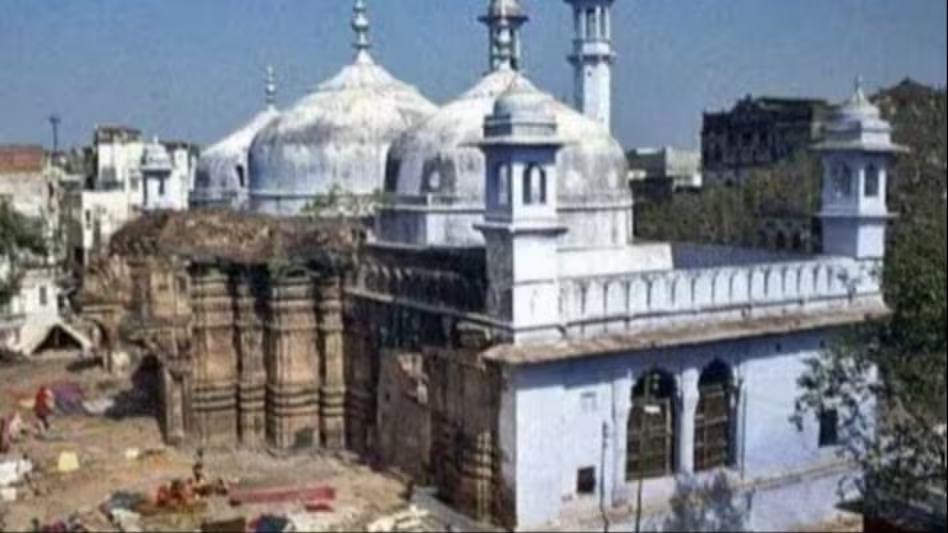 ज्ञानवापी ढांचा हिंदुओं को सौंपें, मस्जिद अन्यत्र ले जाएं: आलोक कुमार
