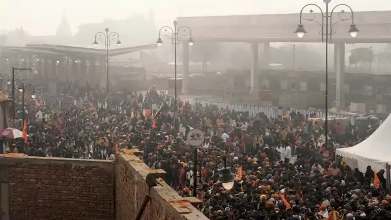 छह दिन में 15 लाख से अधिक श्रद्धालुओं ने किए श्रीरामलला के दर्शन