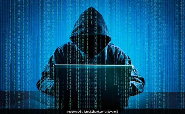 पाकिस्तान के साइबर ठगों ने लगाया आयकर अधिकारियों को चूना
