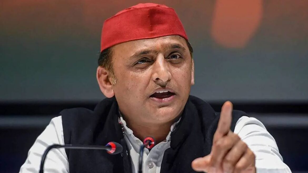 भाजपा राज में परेशान है किसान नौजवान: अखिलेश