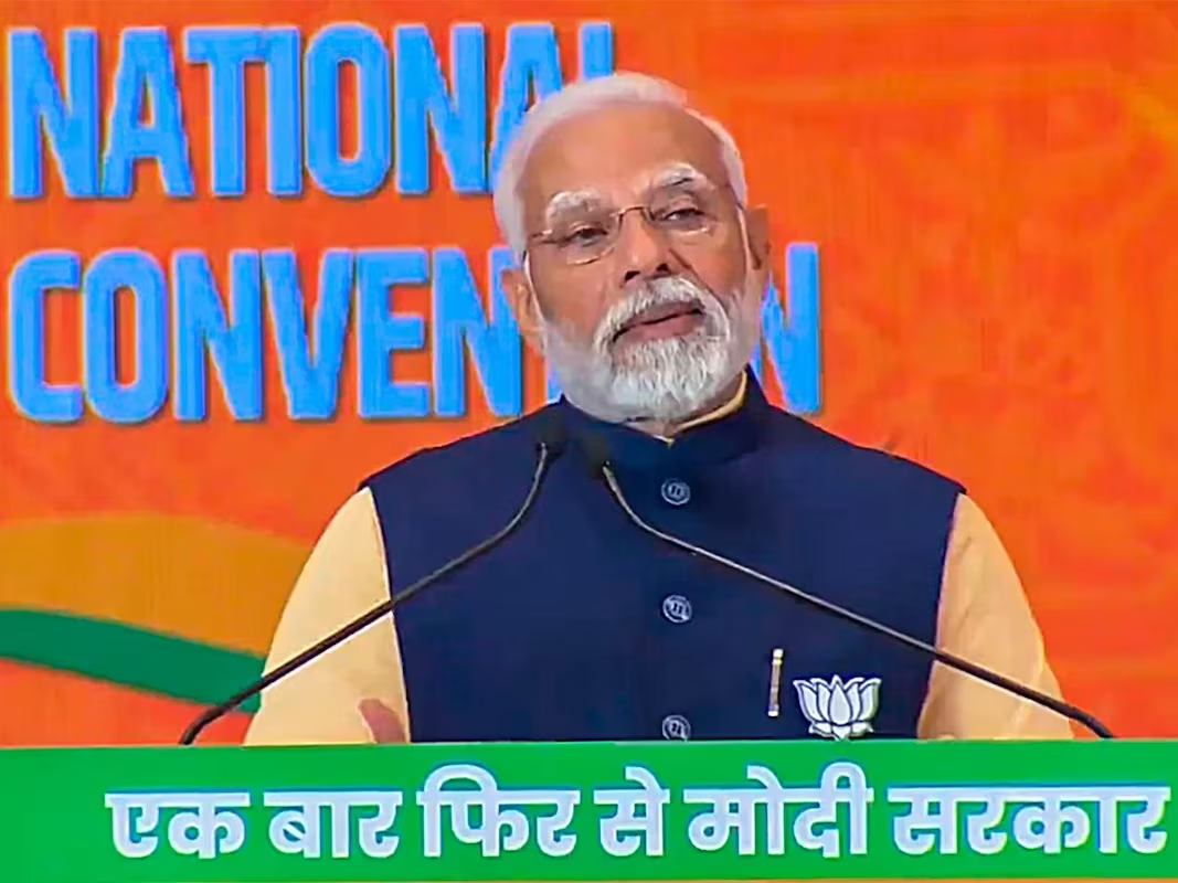 कांग्रेस से देश को बचाना, हर भाजपा कार्यकर्ता का कर्तव्य : मोदी