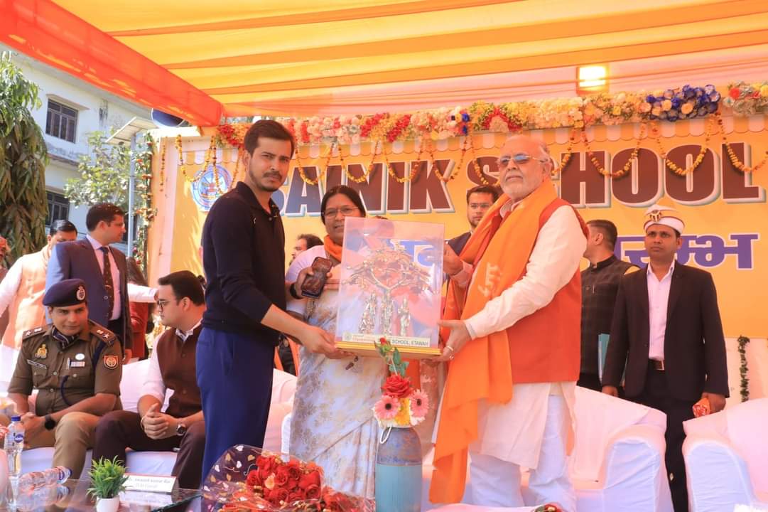 चूंचूं का मुरब्बा है इंडिया गठबंधन: सुरेश खन्ना