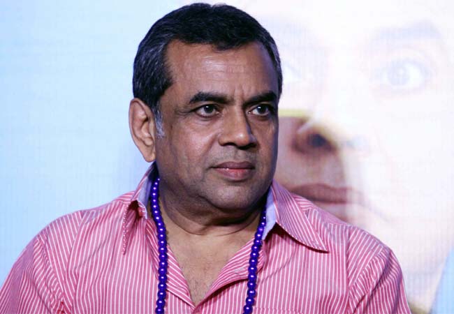 तीन दिन में ही परेश ने छोड़ दी थी बैंक की नौकरी
