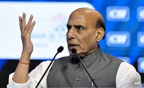 मोदी की दूरदर्शी सोच की बदौलत नई ऊंचाइयां छू रहा भारतः राजनाथ