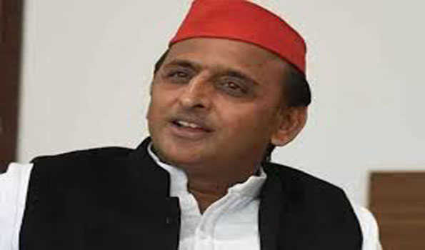 प्रतिष्ठा का जिक्र कर योगी अपना गुस्सा उतार रहे हैं: अखिलेश