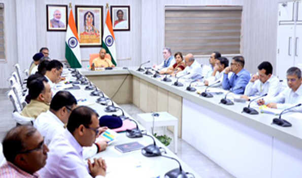 जन शिकायतों के निस्तारण में झूठी रिपार्ट लगाई तो होगी कार्रवाई : योगी