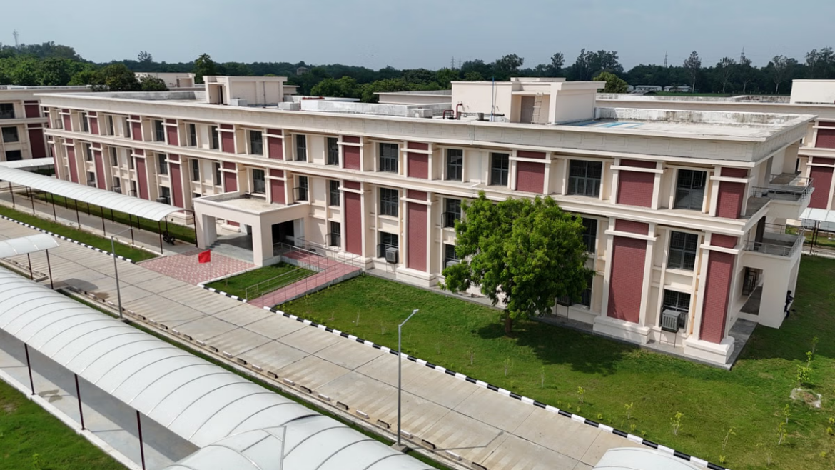 चार विश्वविद्यालयों वाले देश के चुनिंदा शहरों में अब गोरखपुर भी शामिल