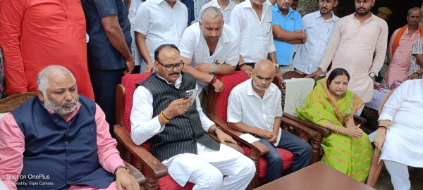 सपा के डीएनए में गुंडई और अराजकता: ब्रजेश पाठक