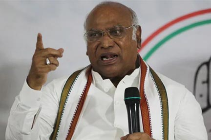 अवैध शराब रोकने में विफल रही नीतीश सरकार : खरगे-राहुल