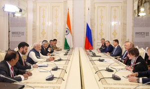 ब्रिक्स शिखर सम्मेलन में चर्चायें बेहतर धरती के निर्माण में योगदान देंगी: मोदी