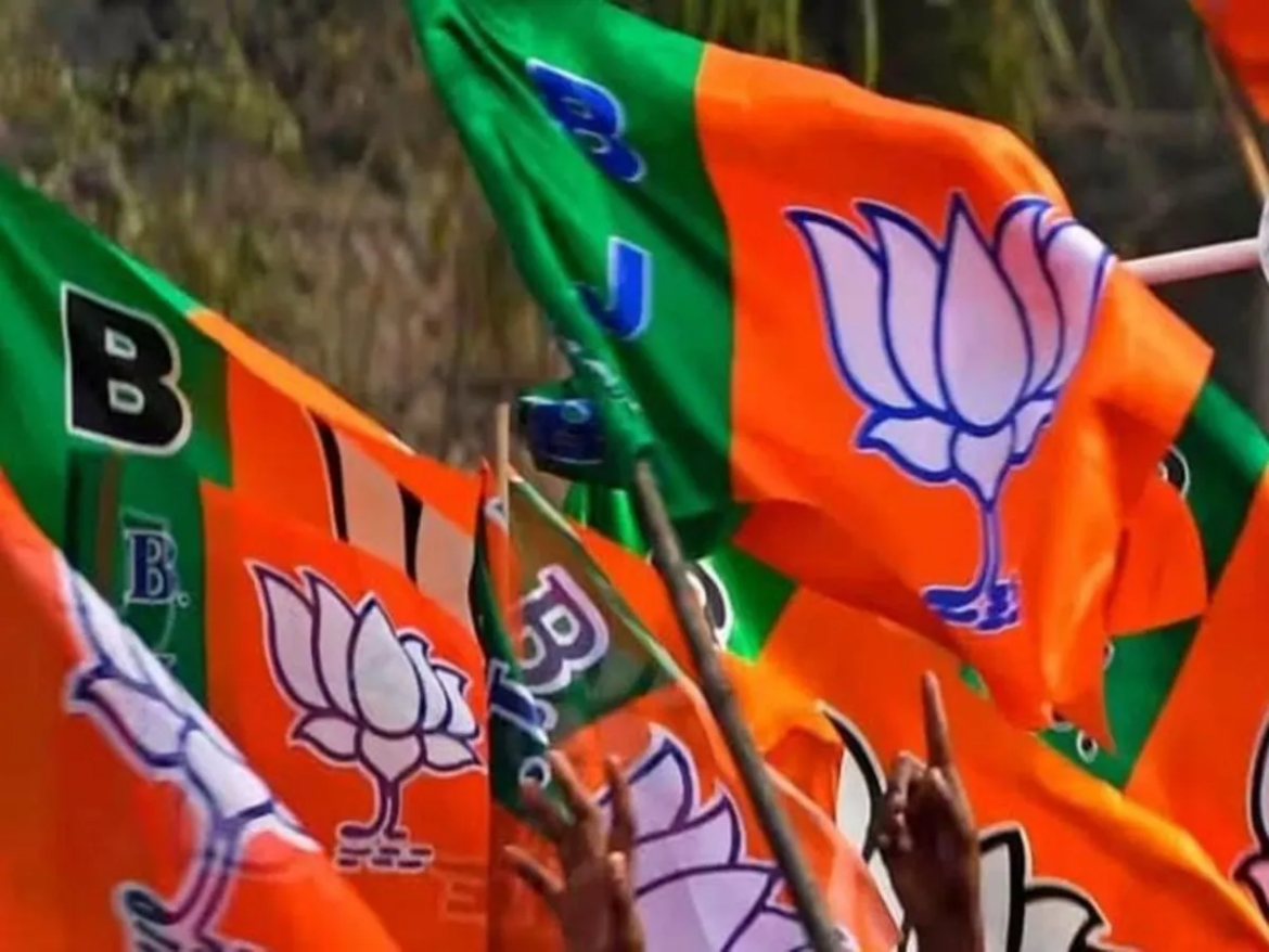 भाजपा उम्मीदवारों के नामो की घोषणा के साथ गरमायी यूपी की सियासत