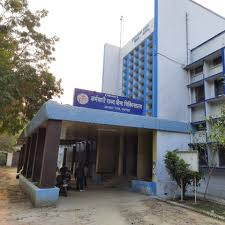 रखरखाव के अभाव में हांफ रहा है कानपुर का चेस्ट हास्पिटल