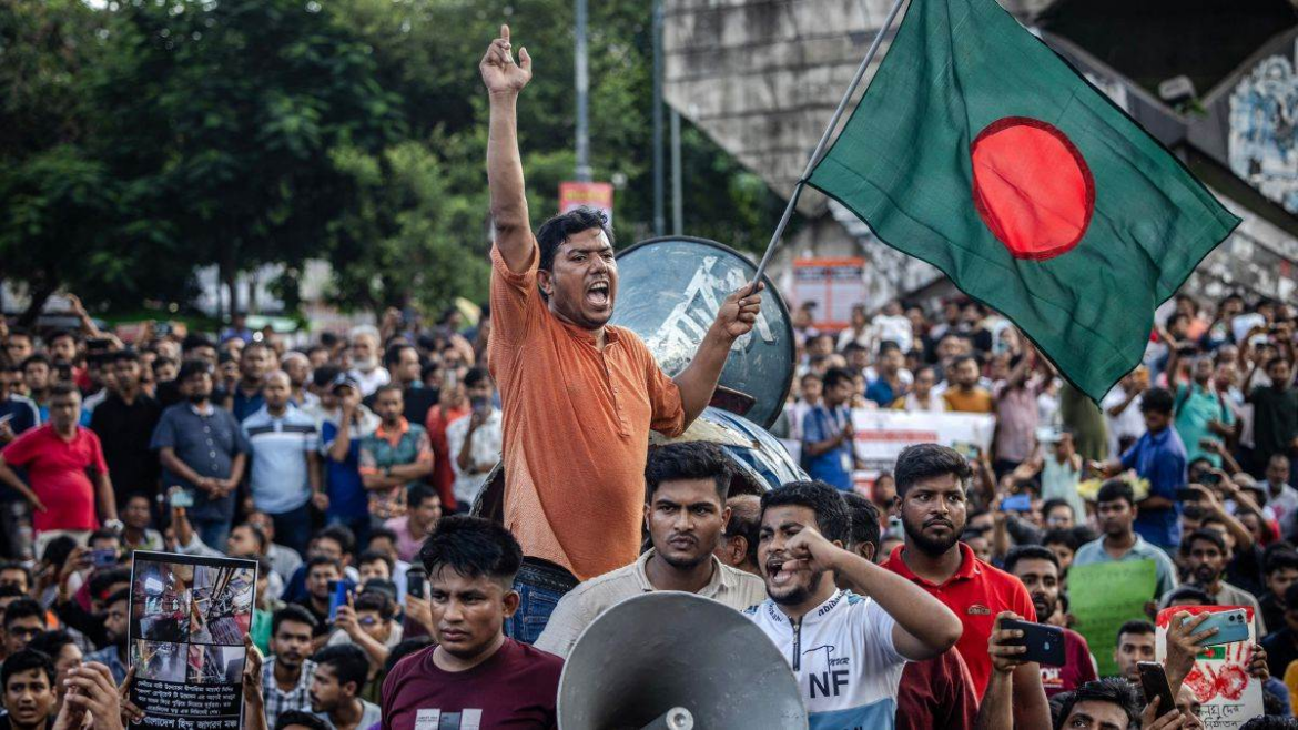 बंगलादेश में अल्पसंख्यक समुदायों पर हिंसक हमले और तोड़फोड़ की घटनाओं पर भारत ने जतायी चिंता