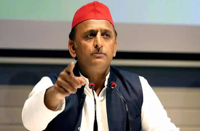 झूठ और लूट की नीति पर चल रही है भाजपा सरकार: अखिलेश