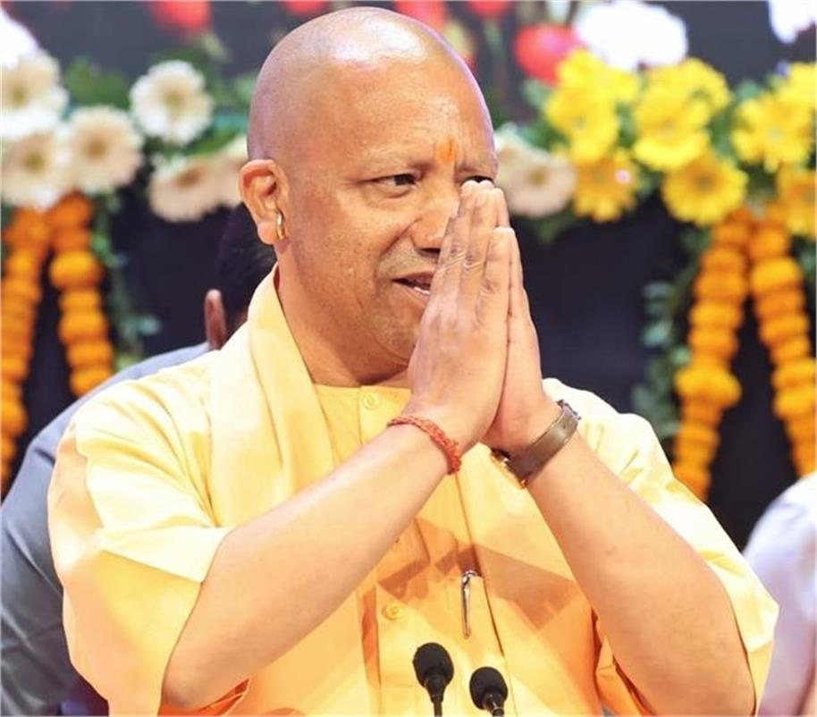 54 के हुये योगी,राजनाथ, मायावती समेत कई दिग्गजों ने दी शुभकामनाएं