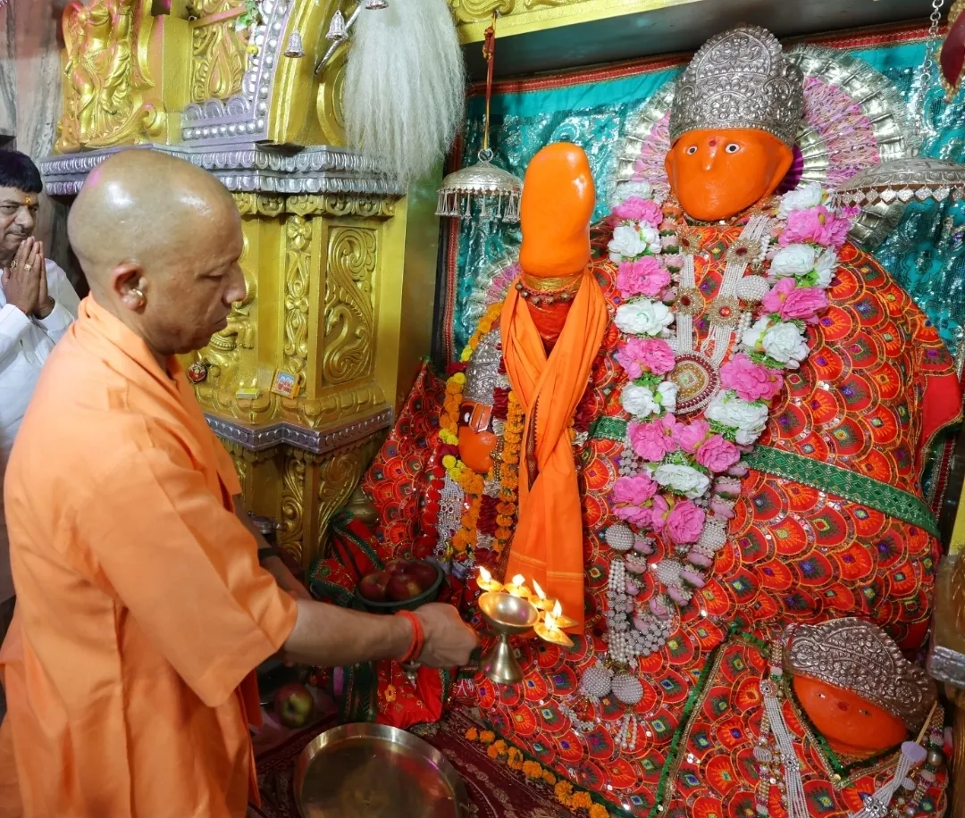 शाकुंभरी देवी क्षेत्र के विकास कार्य शीघ्र पूरे हों, श्रद्धालुओं की सुरक्षा के लिए प्रभावी कदम उठाए जाएं : योगी