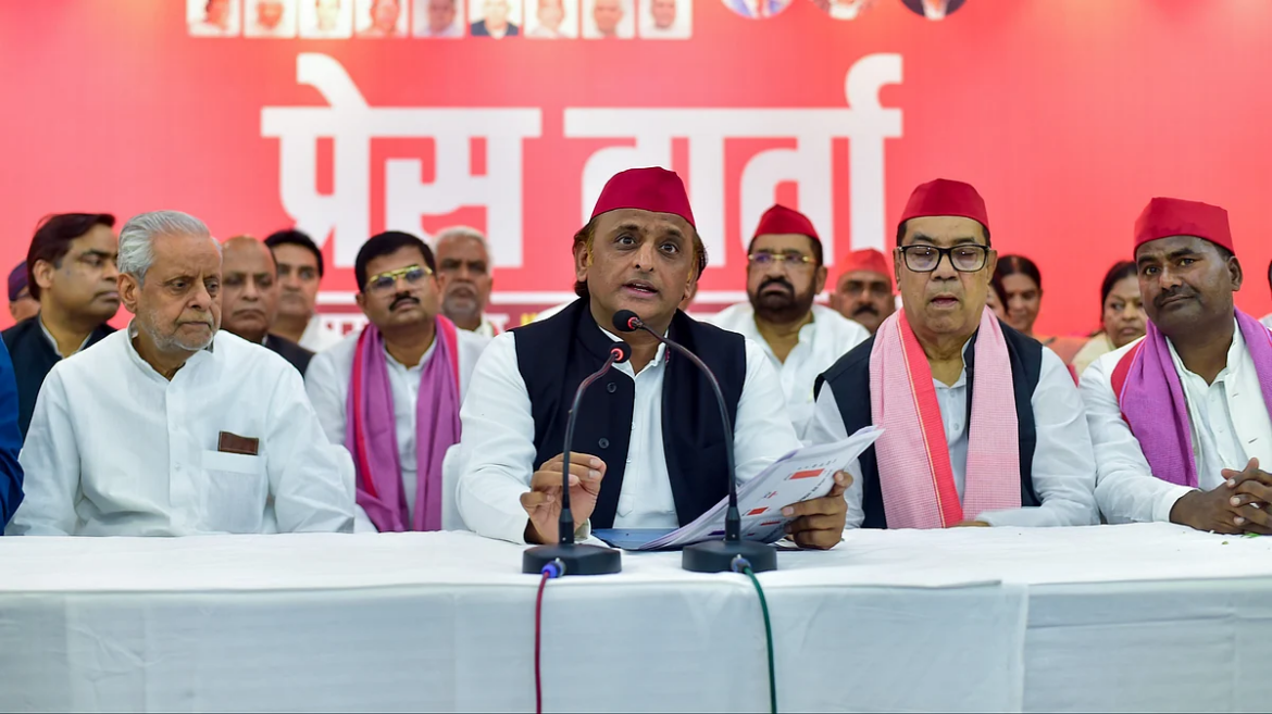 भाजपा सरकार ने सपा की विकास योजनाओं को जर्जर कर दिया: अखिलेश