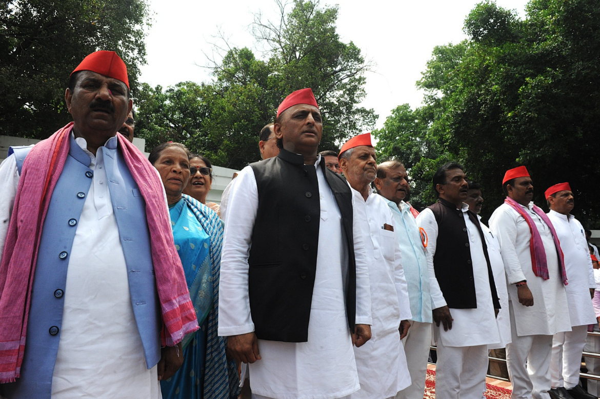 भाजपा का राष्ट्रवाद इकरंगी,हमारा बहुरंगी: अखिलेश