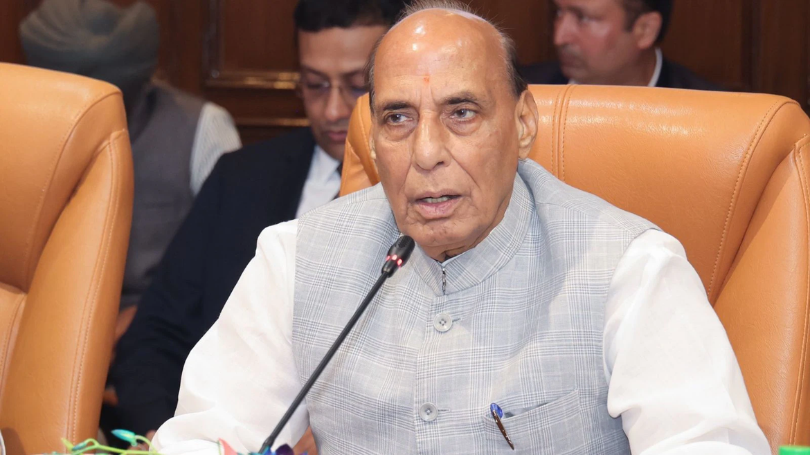 वंदे मातरम् पर कांग्रेस का निर्णय असंवैधानिक और भविष्य में गंभीर संकट पैदा करने वाला : राजनाथ