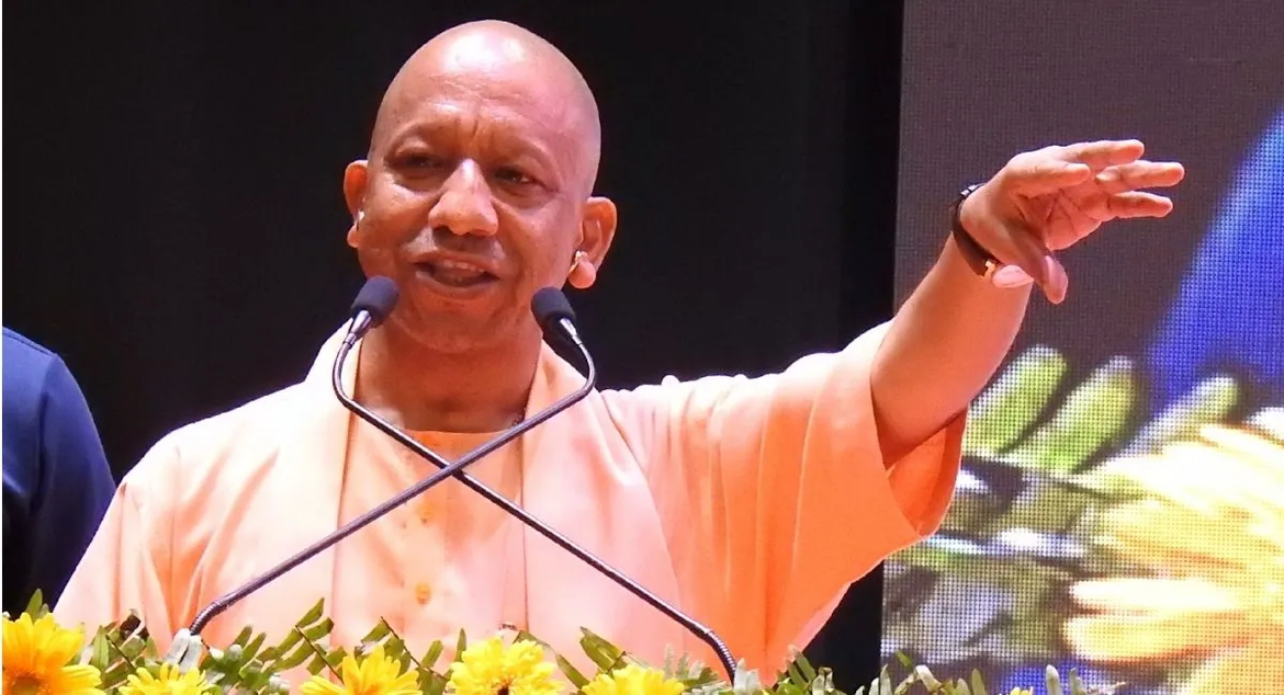 जो गिन नहीं पाए, वे गिनते रहें, हम नियुक्तियां देते रहेंगे : योगी
