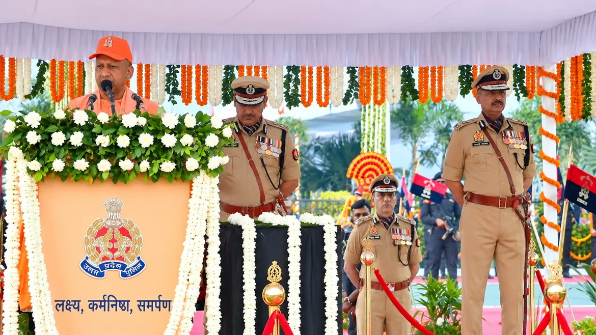 नए उत्तर प्रदेश में कानून से ऊपर कोई नहीं: योगी